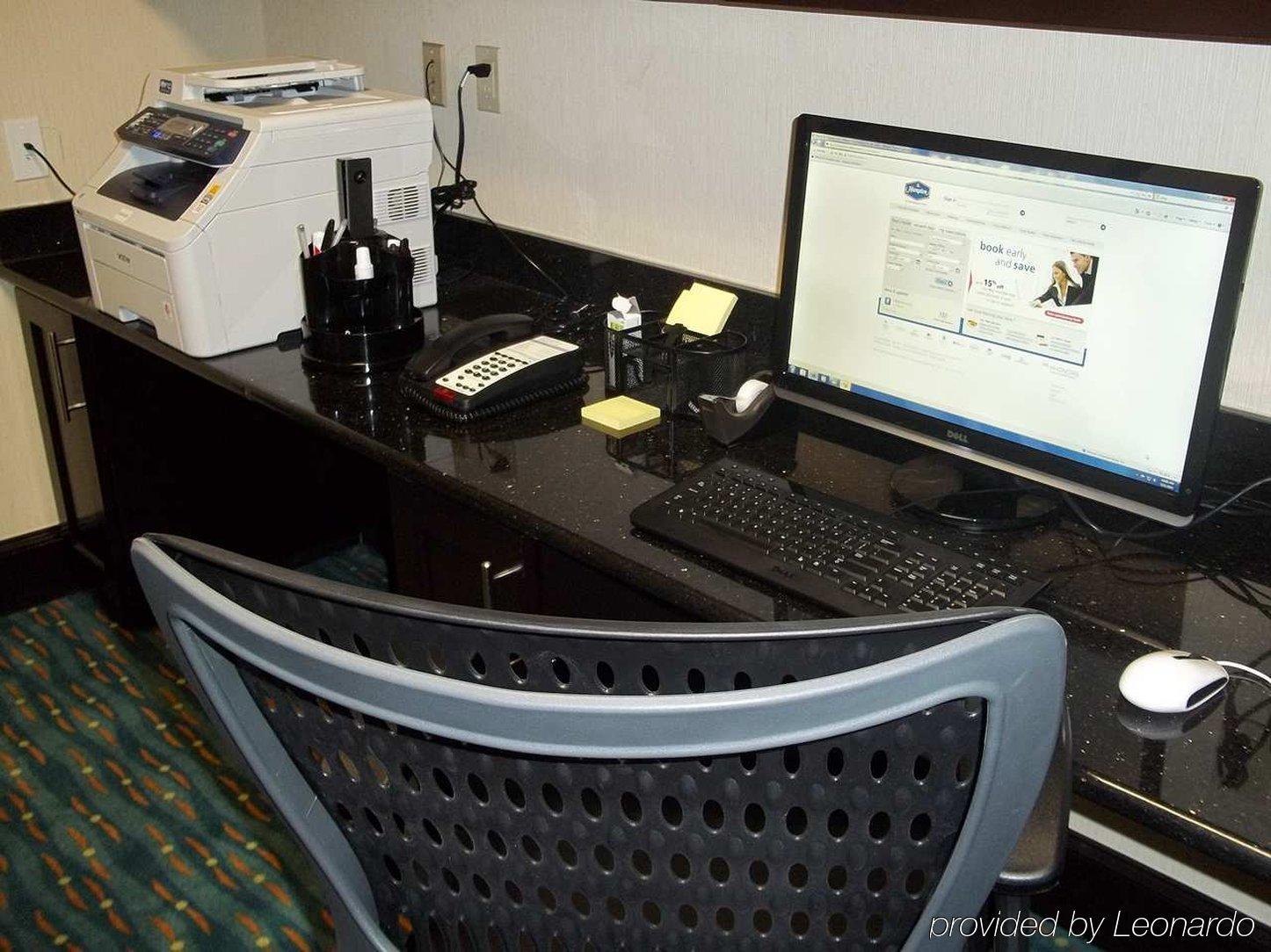 Hampton Inn And Suites Houston Пасадена Съоръжения снимка